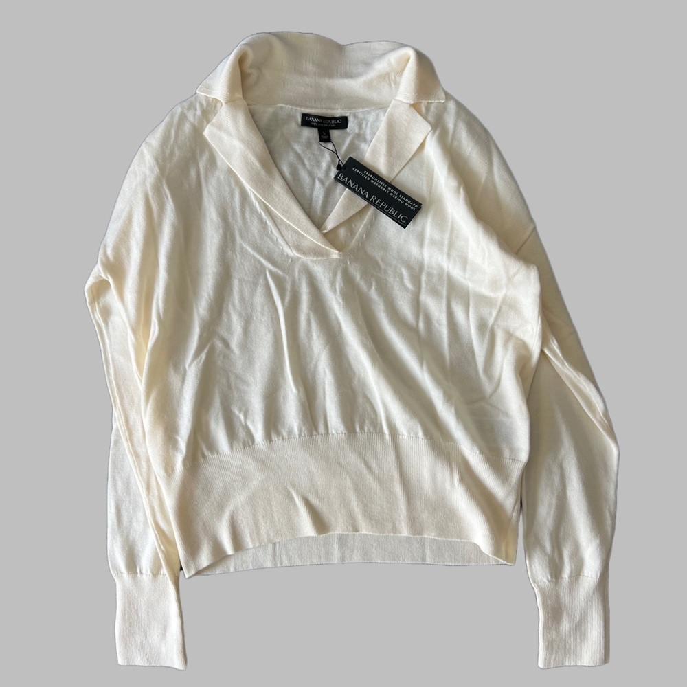 Banana Republic Cream Sweater